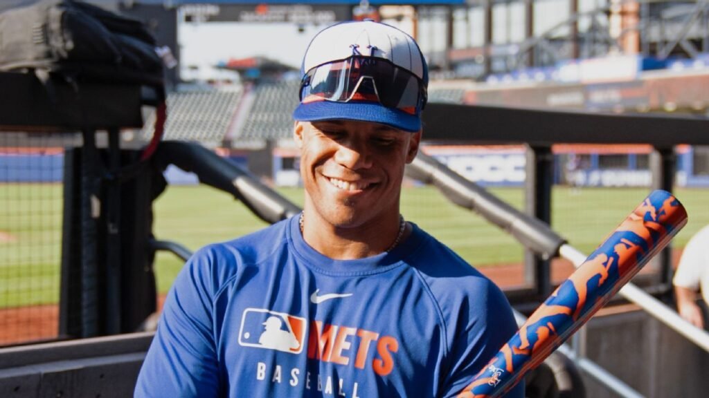 All the top bats, jerseys and more from MLB Players’ Weekend