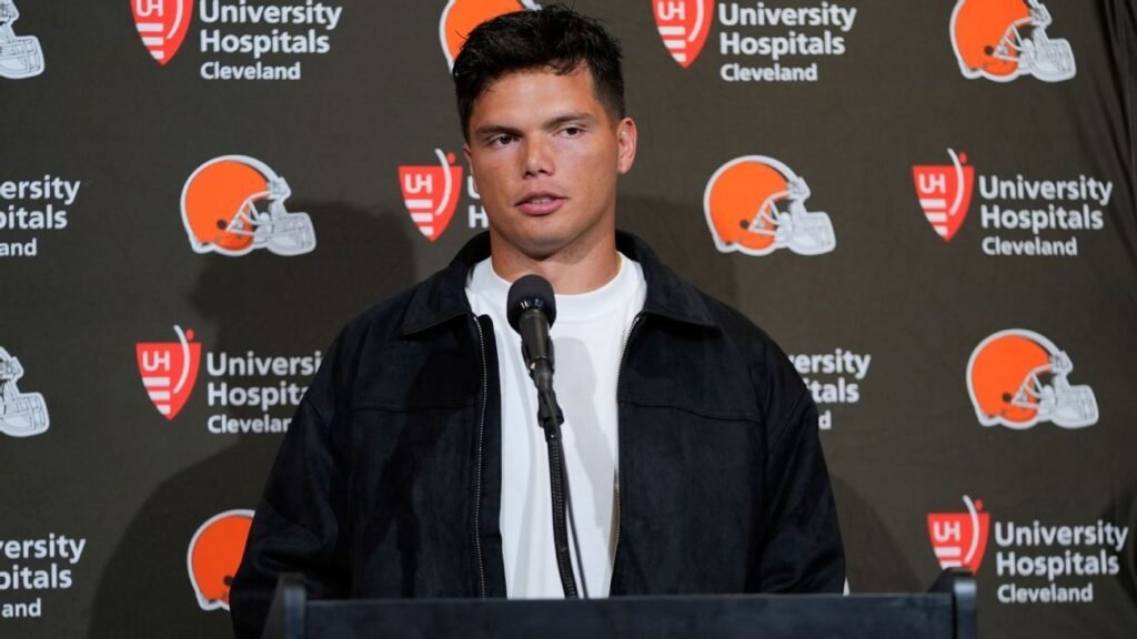 Dillon Gabriel: ‘Entertainers’ remark not about Shedeur Sanders