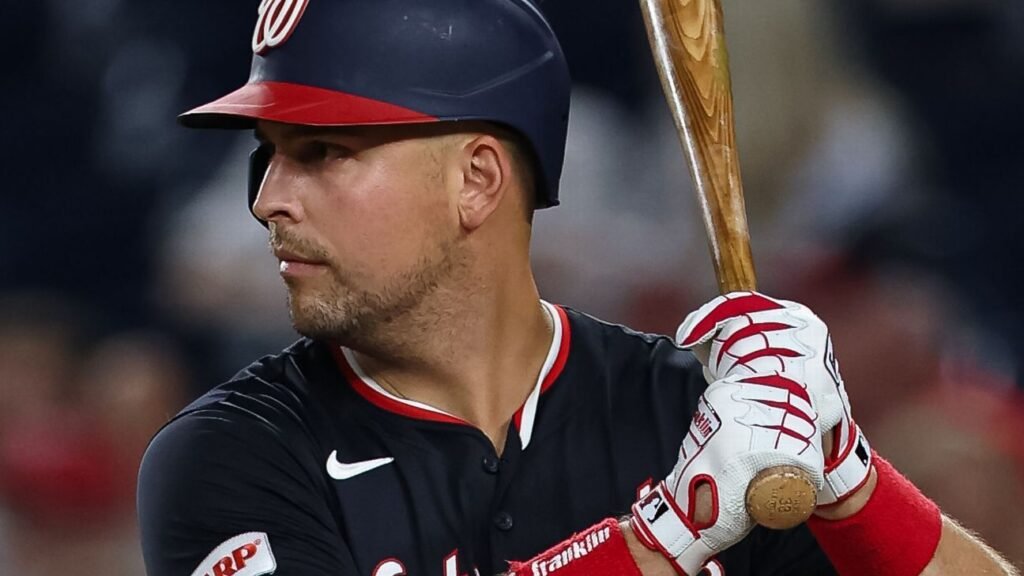 Sources: Nathaniel Lowe, Boston Red Sox finalizing contract