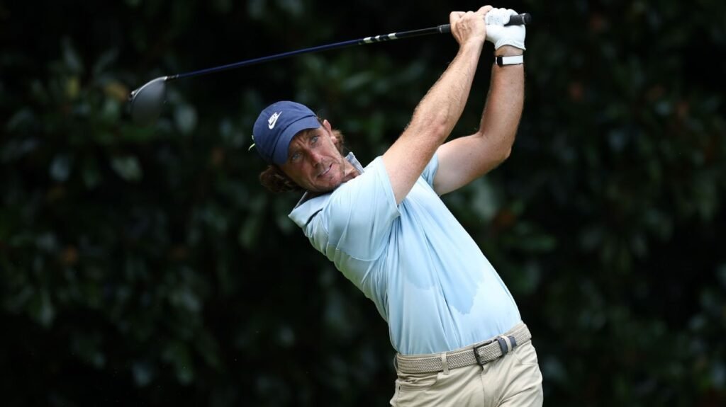 Fleetwood wins Tour Championship for first PGA Tour title