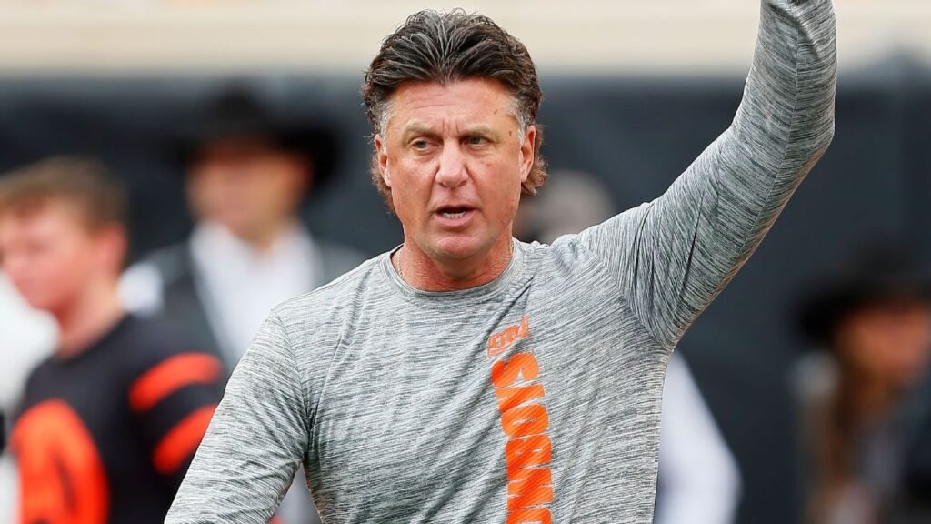 Gundy calls out Oregon’s budget; Lanning: ‘We spend to win’