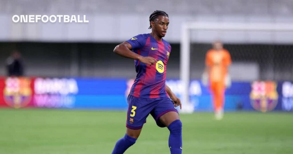 Four Barcelona players turn up to train today despite having a day off