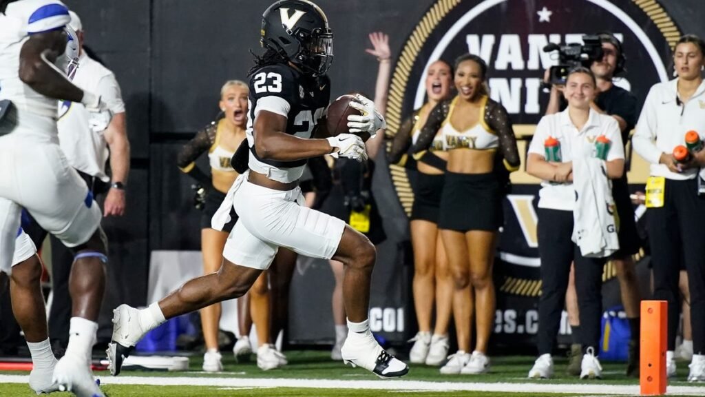 Vanderbilt football neared record offensive output vs Georgia State