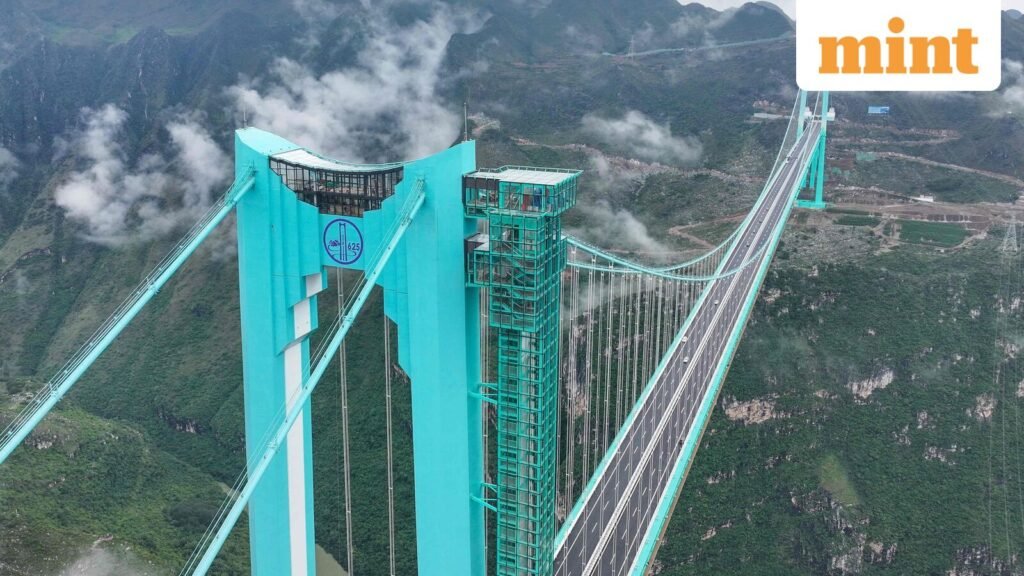 Travel time reduced from 2 hours to 2 minutes: World’s highest Huajiang Canyon Bridge now operational in China | Video
