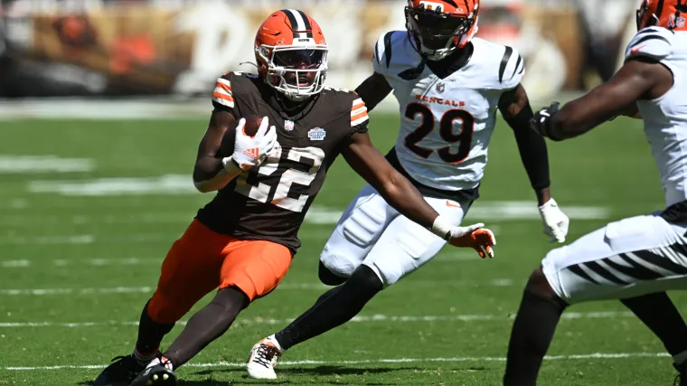 Browns’ rookie RB Dylan Sampson raises confusing question ahead of Quinshon Judkins’ return