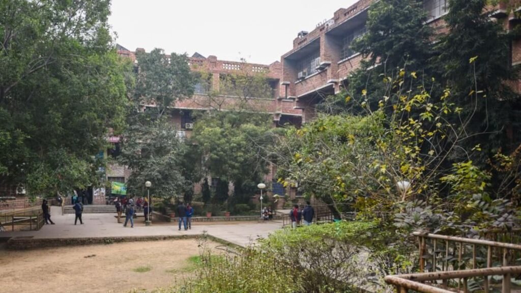 ‘Police beat up students’: JNUSU president alleges brutality during protest, cops claim they ‘manhandled personnel’