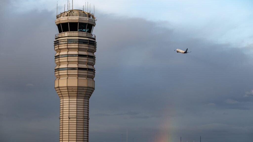 FAA flight cancellations to worsen in government shutdown