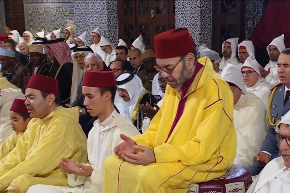 King Mohammed VI Leads Laylat Al Qadr Vigil at Royal Palace