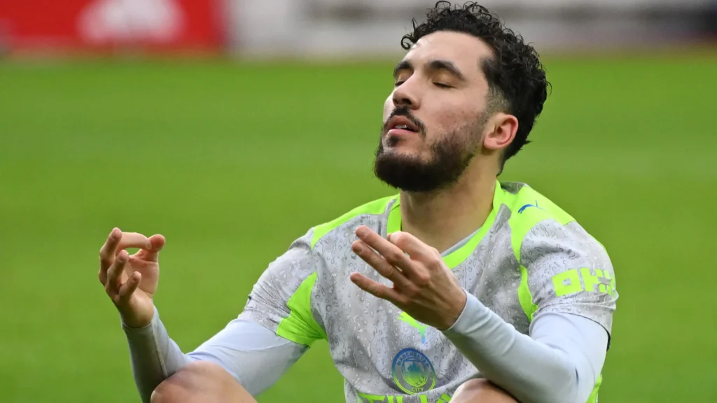 Manchester City Hit Back in Style to Keep Title Race Alive